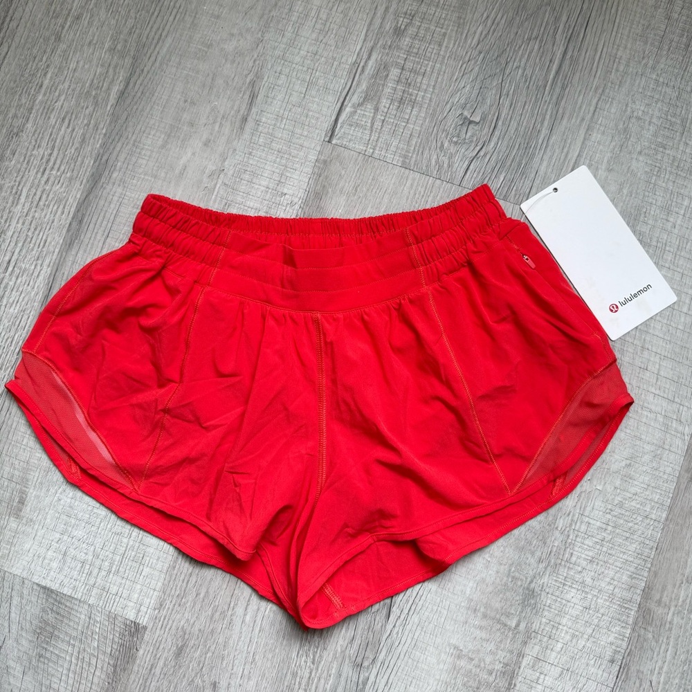 LULULEMON hotty hot short